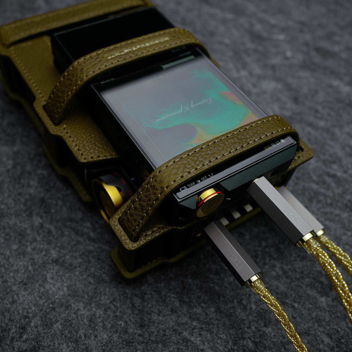 【5月3日発売】Leather case for EA4