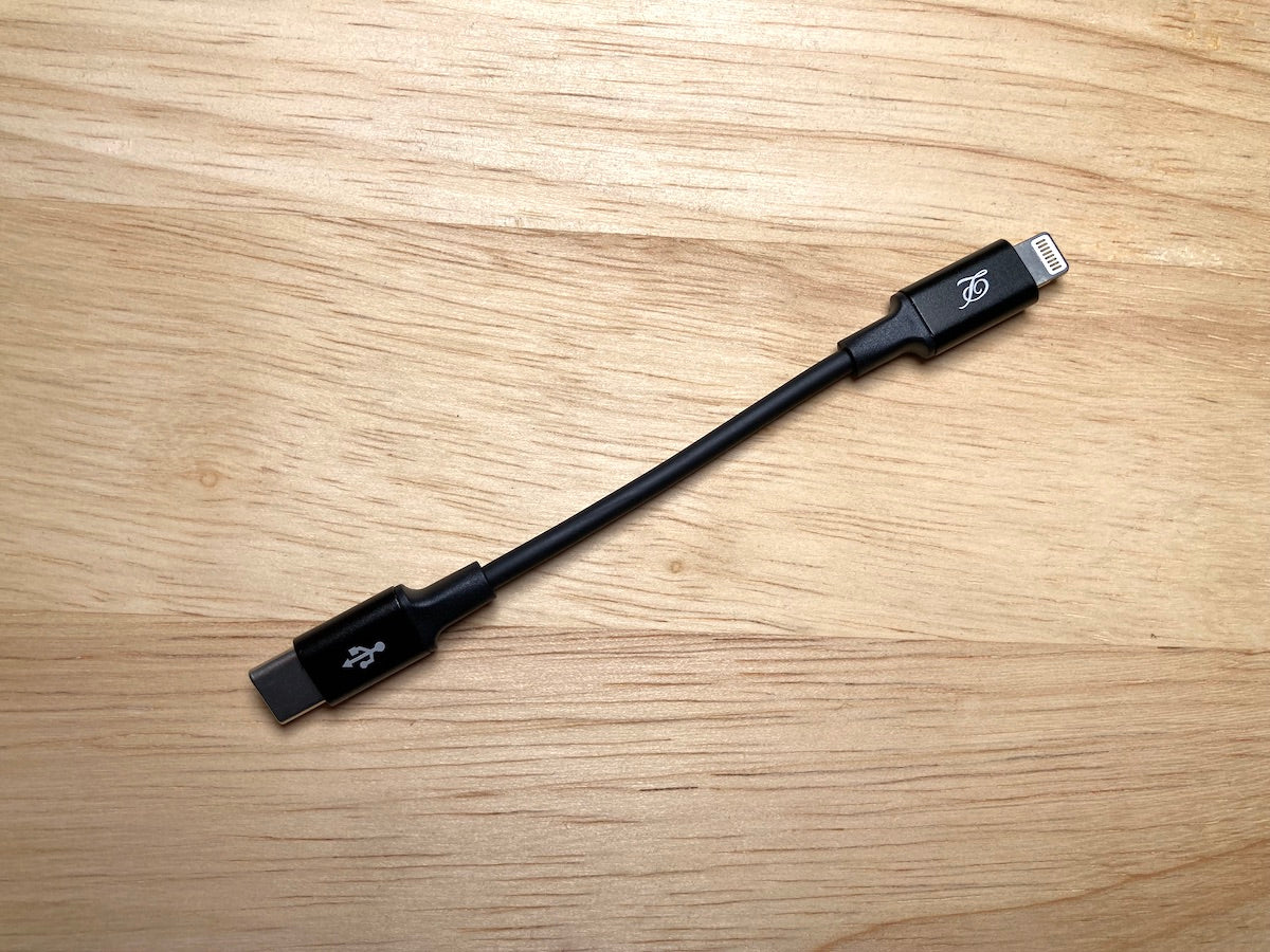 Luxury&Precision USB-C to Lightning cable(保守&メンテ用)