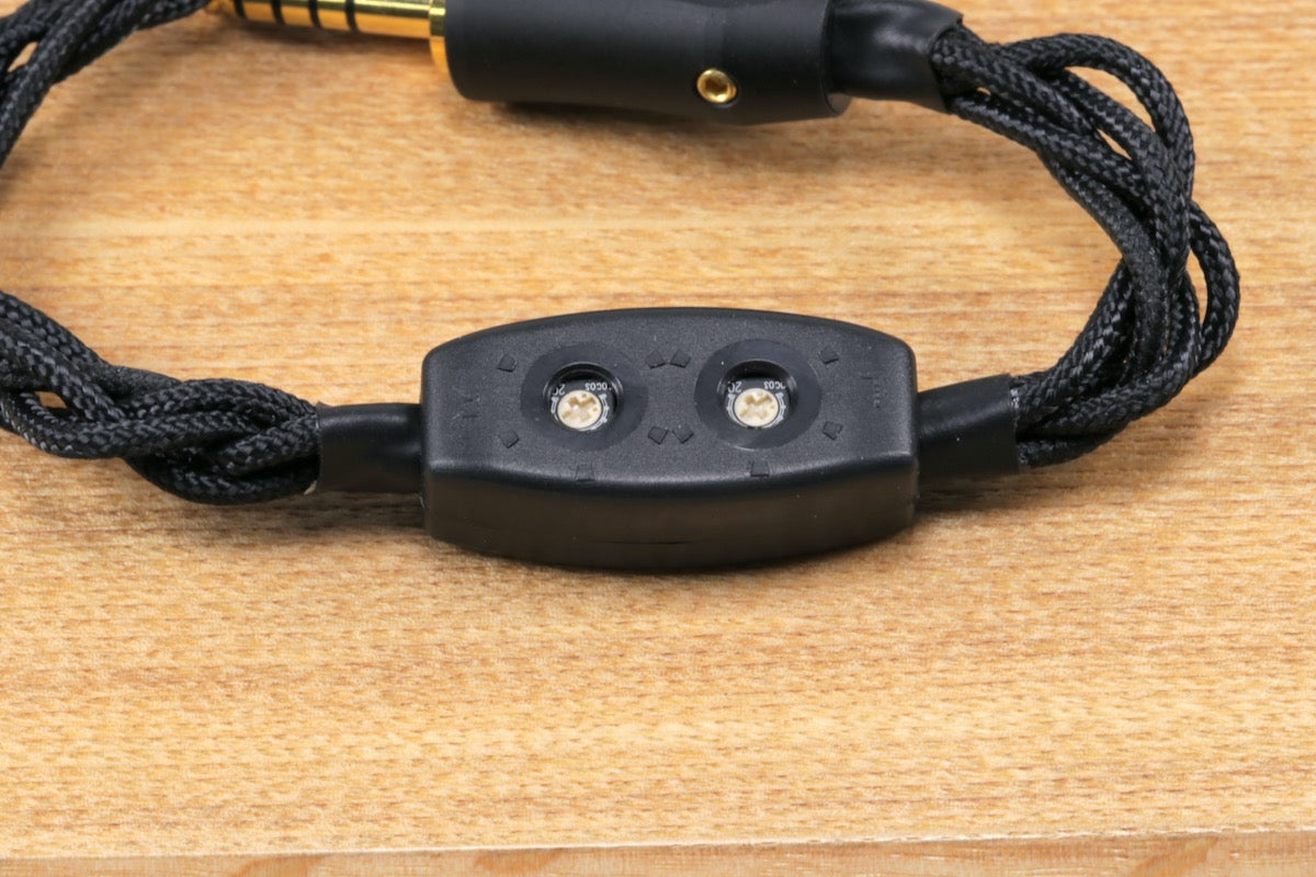1960s 4wired 4.4mm Pentaconn Female to 4.4mm Male Impedance Adapter with Controller & GND
