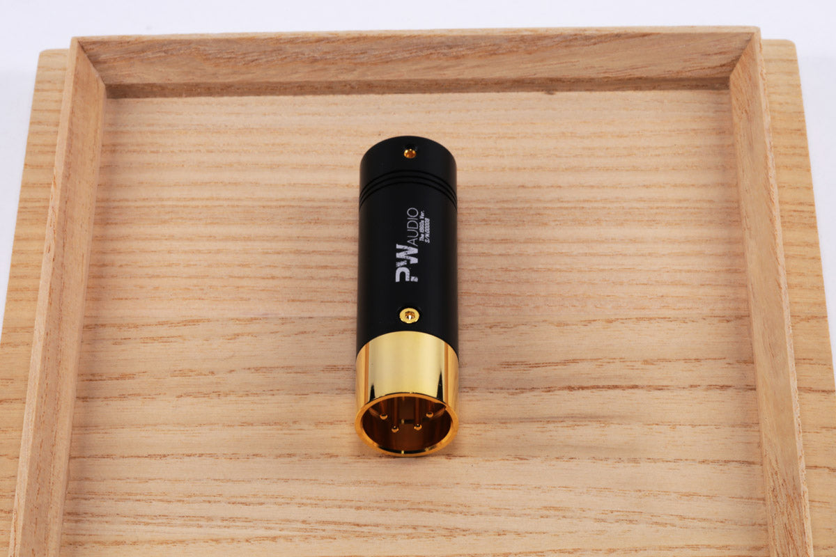 The 1960s version 4.4f to xlr 4pin m